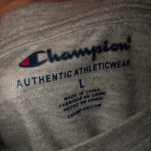 Large Champion Tight Tee Shirt - Picture 6 of 6